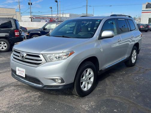 2013 Toyota Highlander SE