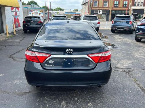 Cosmic Gray Mica 2017 Toyota Camry XLE