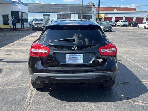 2018 Mercedes-Benz GLA 250 Base