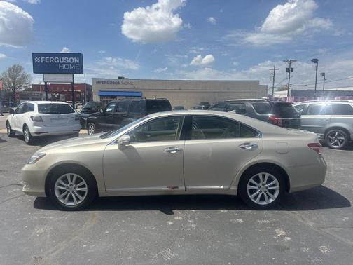 Satin Cashmere Metallic 2011 Lexus ES 350 Base