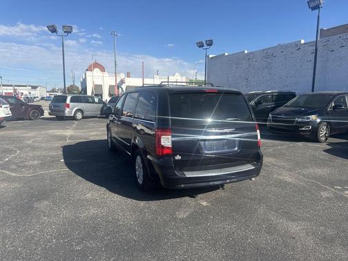 2011 Chrysler Town & Country Touring-L