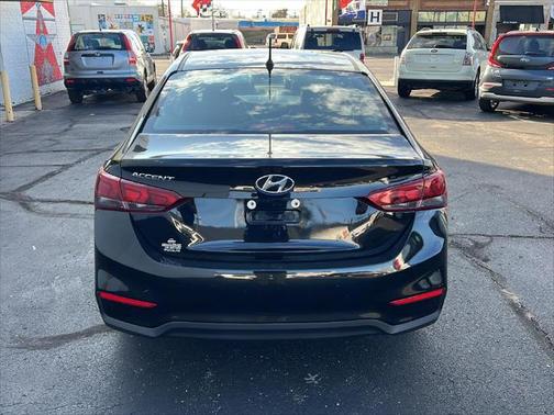 2020 Hyundai Accent SE