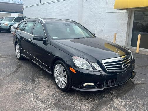 2011 Mercedes-Benz E-Class 4MATIC