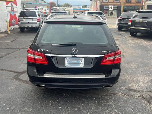 2011 Mercedes-Benz E-Class 4MATIC