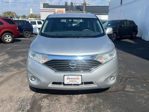 2012 Nissan Quest LE