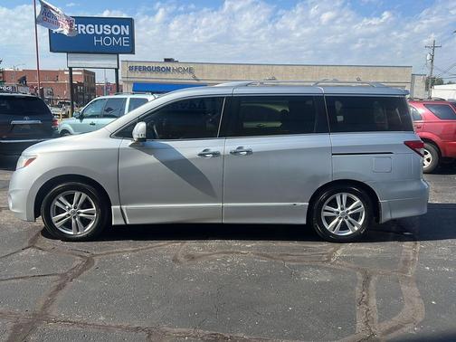 2012 Nissan Quest LE