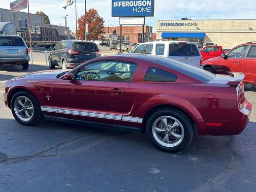 2006 Ford Mustang Base