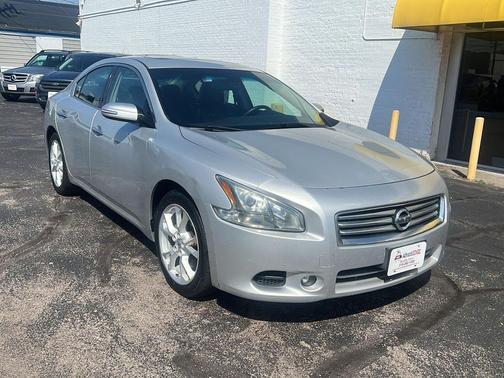 2013 Nissan Maxima SV