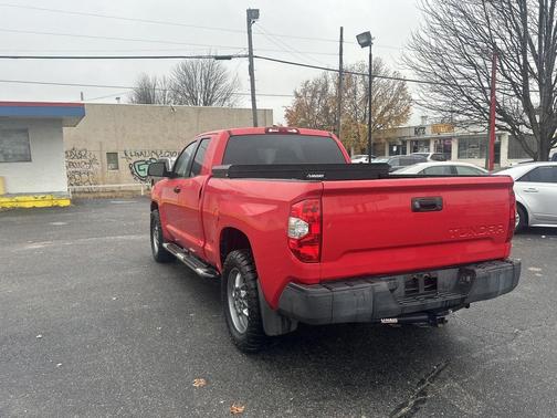 2014 Toyota Tundra SR