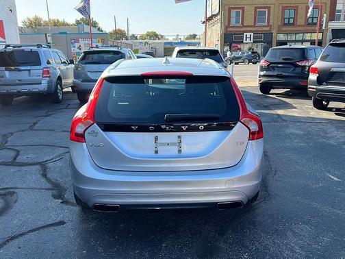 2015 Volvo V60 T5 Premier