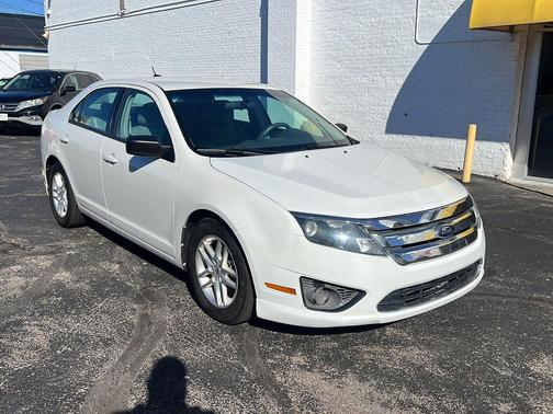 2012 Ford Fusion S