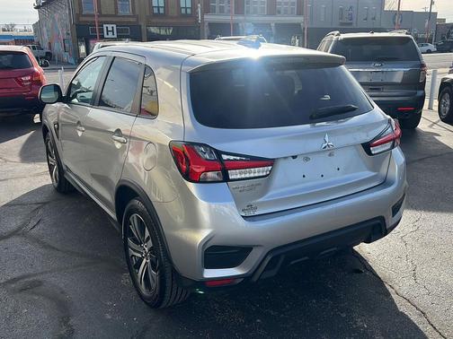 2022 Mitsubishi Outlander Sport 2.0 ES