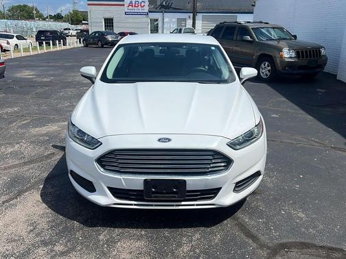 Oxford White 2013 Ford Fusion S