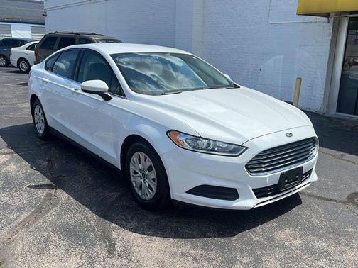 Oxford White 2013 Ford Fusion S