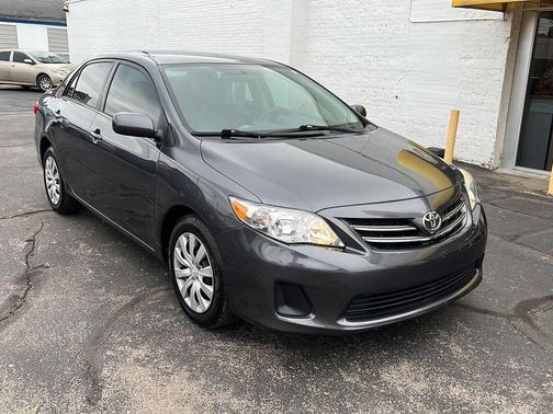 Magnetic Gray Metallic 2013 Toyota Corolla LE