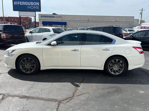 2011 Nissan Maxima SV