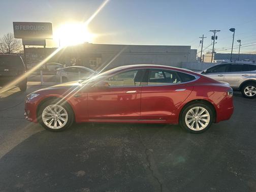 2020 Tesla Model S Long Range