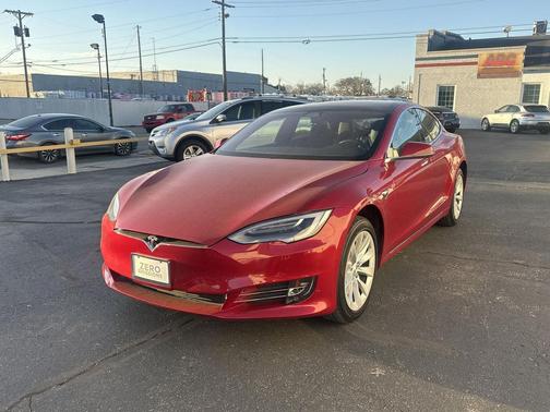 2020 Tesla Model S Long Range
