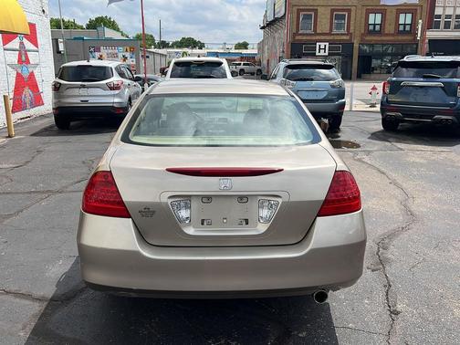 Desert Mist Metallic 2007 Honda Accord VP