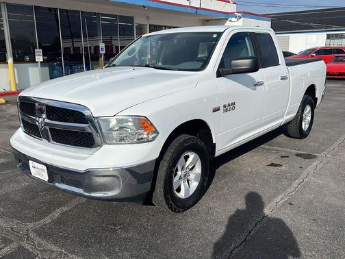 2013 RAM 1500 SLT