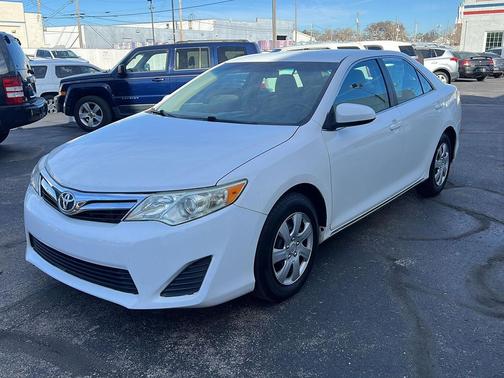 2013 Toyota Camry LE