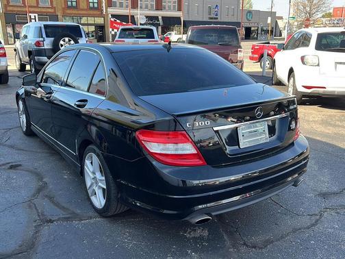 2011 Mercedes-Benz C-Class C 300 4MATIC Sport