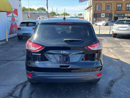 2016 Ford Escape S