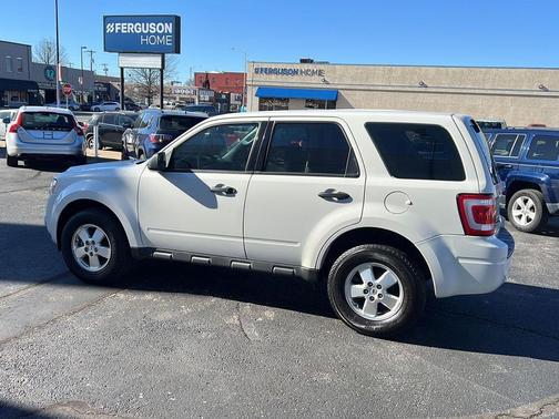 2011 Ford Escape XLS