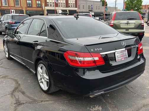 Black 2011 Mercedes-Benz E-Class E 350 Luxury