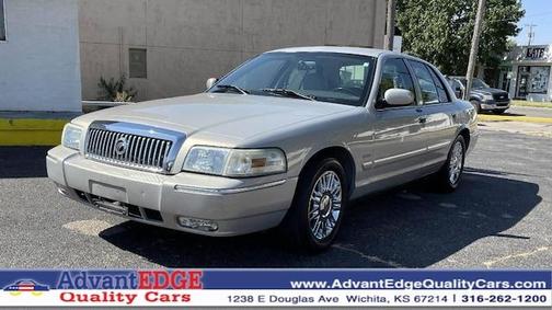 Photo 3 of 26 of 2010 Mercury Grand Marquis LS