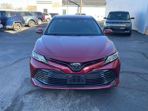 2020 Toyota Camry LE