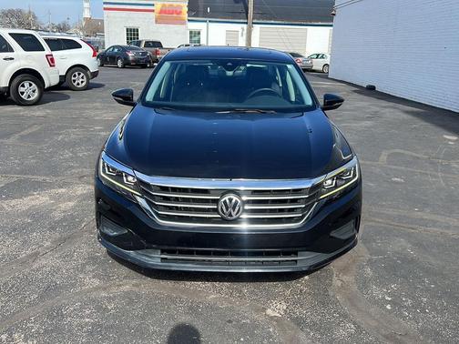 2021 Volkswagen Passat 2.0T SE