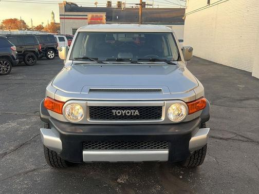 2007 Toyota FJ Cruiser Base