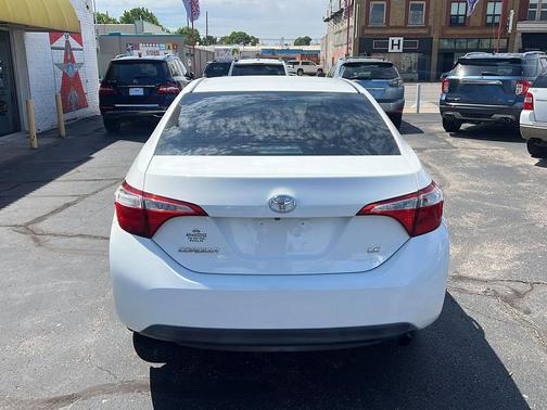 Super White 2014 Toyota Corolla LE