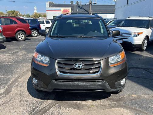 2011 Hyundai SANTA FE SE