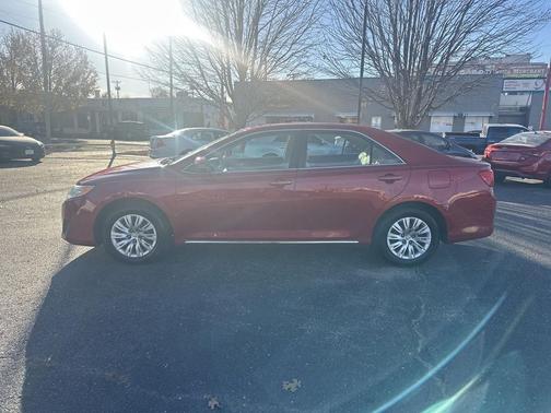 2013 Toyota Camry LE