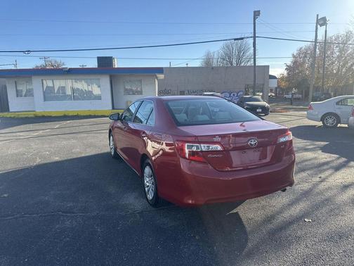 2013 Toyota Camry LE