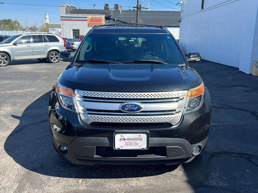 Tuxedo Black Metallic 2013 Ford Explorer XLT