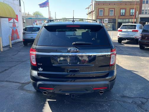 Tuxedo Black Metallic 2013 Ford Explorer XLT