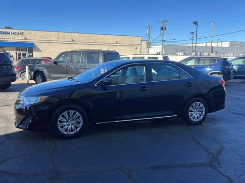 2013 Toyota Camry LE