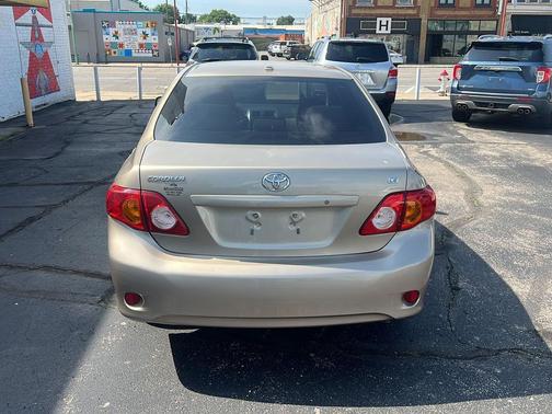 Desert Sand Mica 2010 Toyota Corolla LE
