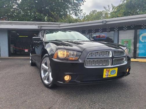 2013 Dodge Charger SXT