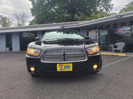 2013 Dodge Charger SXT