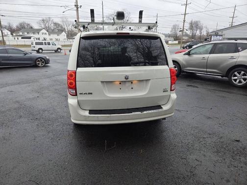 2013 RAM Cargo Tradesman