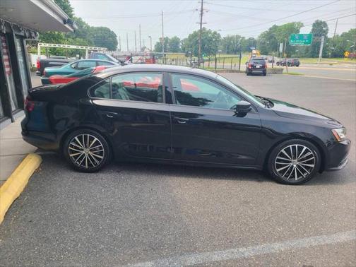 2016 Volkswagen Jetta 1.8T Sport