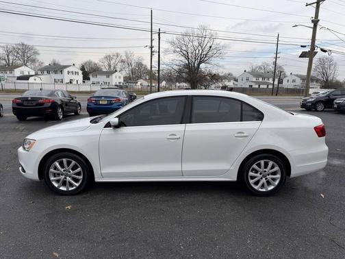2014 Volkswagen Jetta Auto SE w/Connectivity