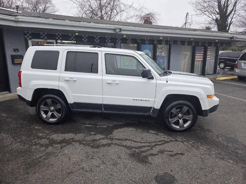 2016 Jeep Patriot Sport
