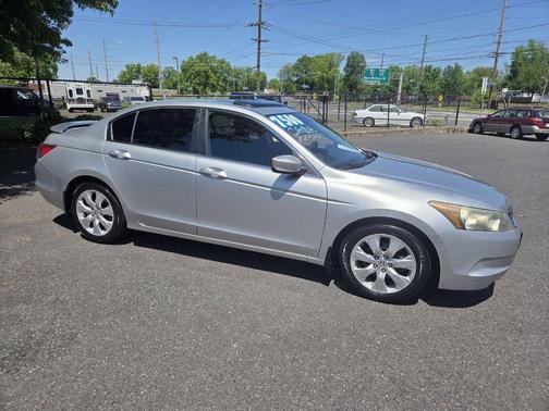 Silver 2008 Honda Accord EX