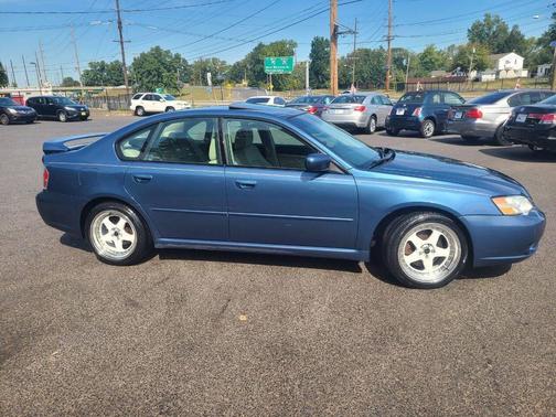 2007 Subaru Legacy Base