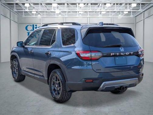 2026 Honda Pilot TrailSport